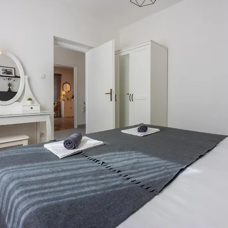 Anamarija Apartment Crikvenica